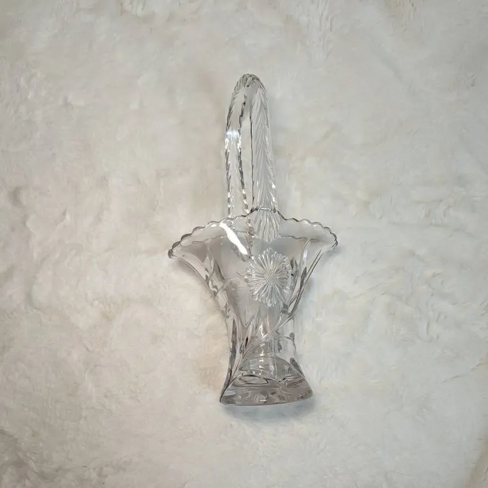 Vintage L E Smith Pressed Glass Basket with Scalloped Edges Circa 1940s
